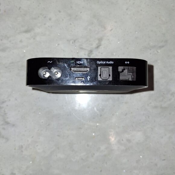 Apple TV MC572LL/A Model A 1378 Black With Remote Tested And Works - Picture 5 of 9